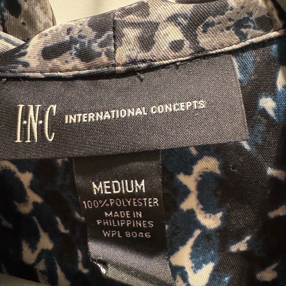 INC International Concepts Womens Crop Blazer Jacket Blue Silky Snake Print M - Picture 6 of 6